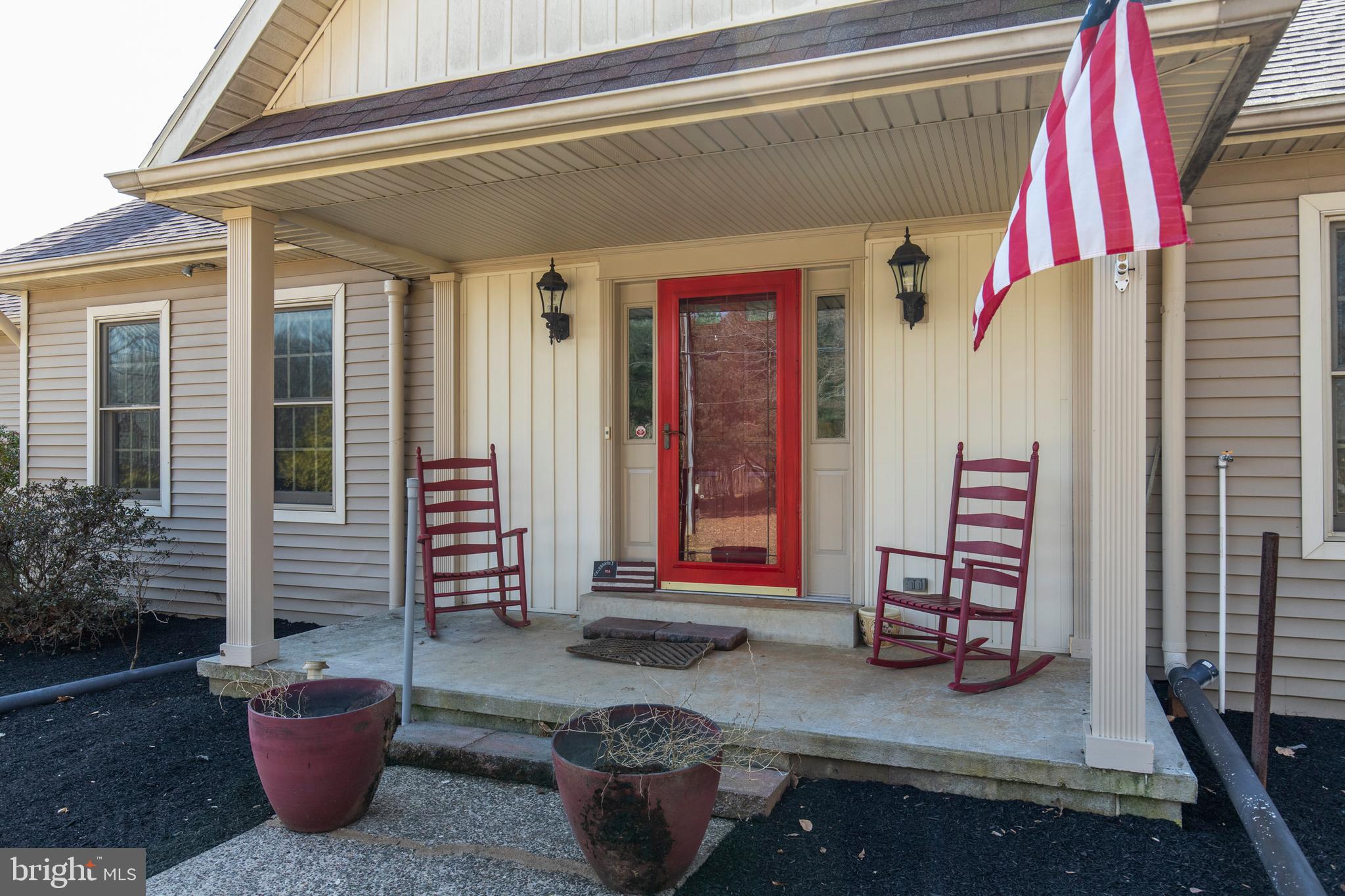 281 West Woodview Road West Grove, PA 19390 - Photo 2 of 34