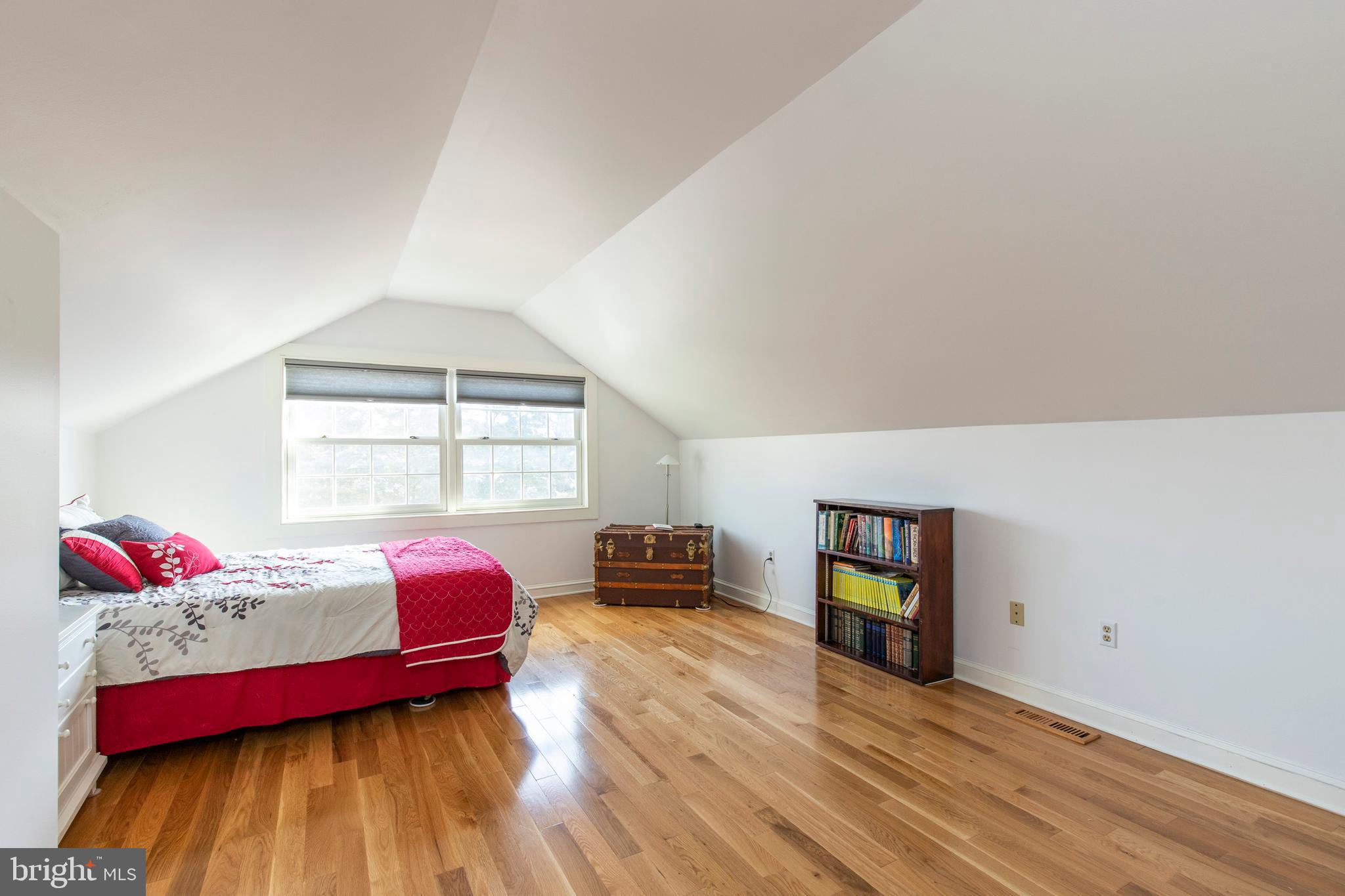 281 West Woodview Road West Grove, PA 19390 - Photo 15 of 34