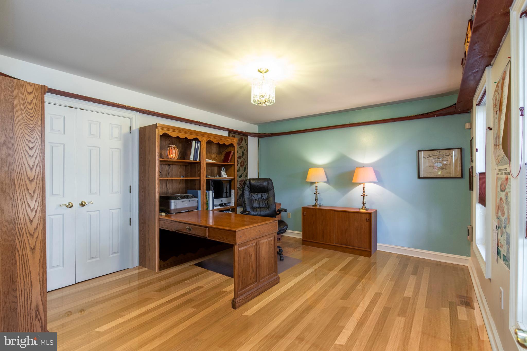 281 West Woodview Road West Grove, PA 19390 - Photo 17 of 34