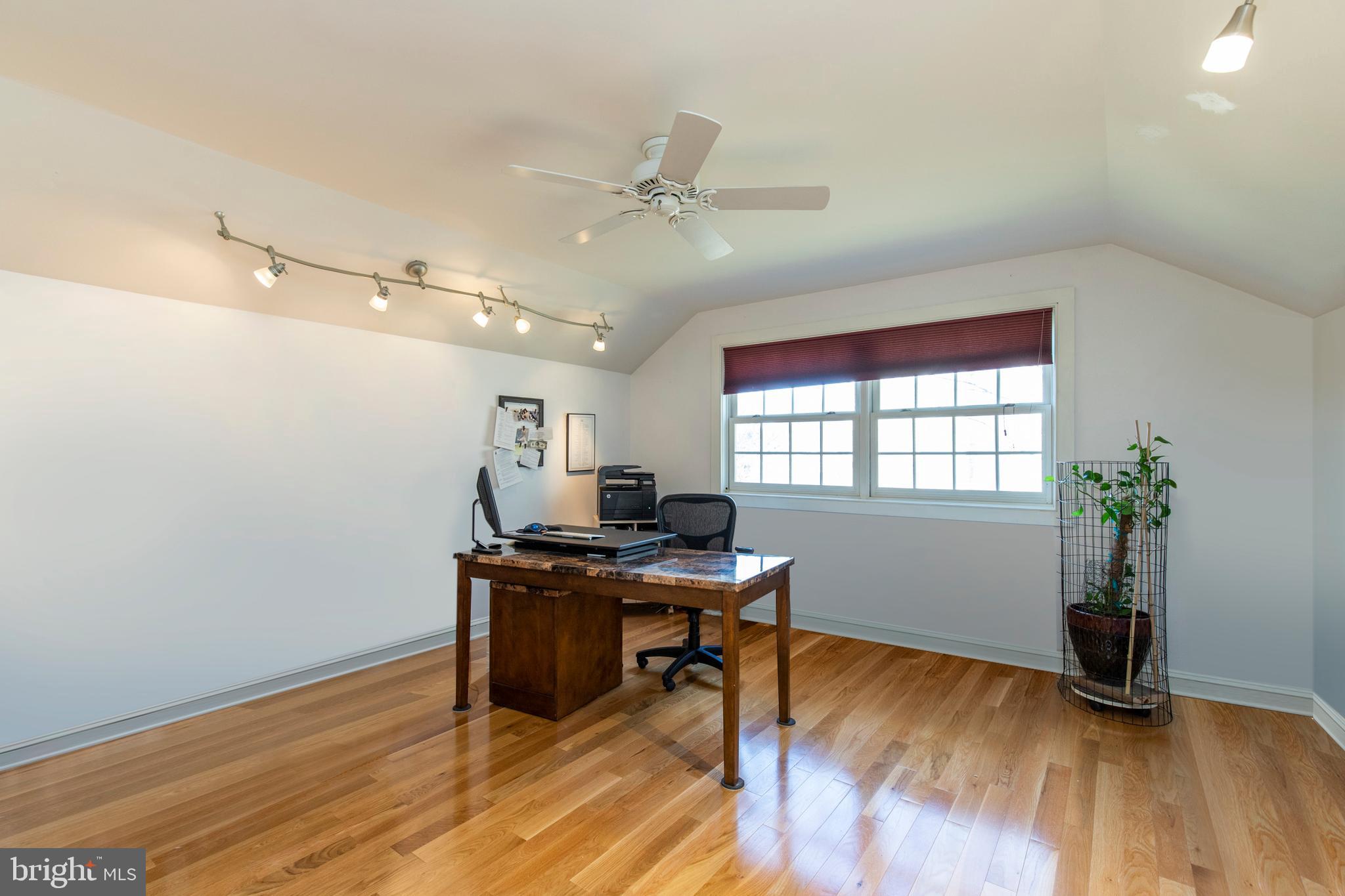 281 West Woodview Road West Grove, PA 19390 - Photo 18 of 34