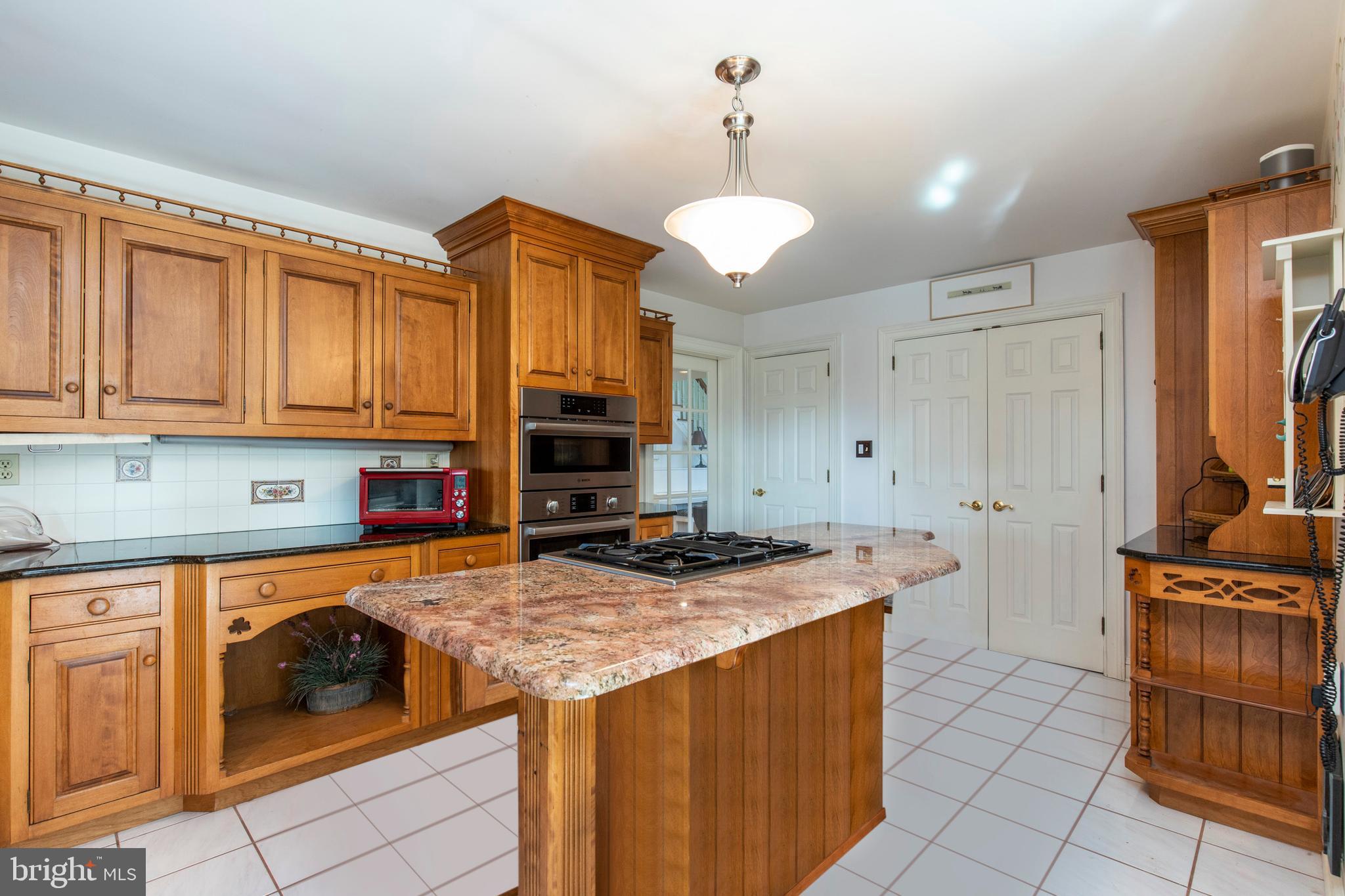 281 West Woodview Road West Grove, PA 19390 - Photo 10 of 34