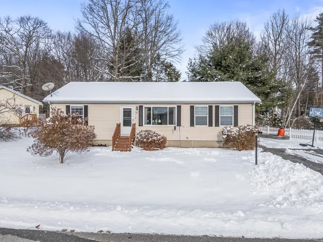 $390,000 | 55 Fox Ridge Drive, Berwick, ME 03901