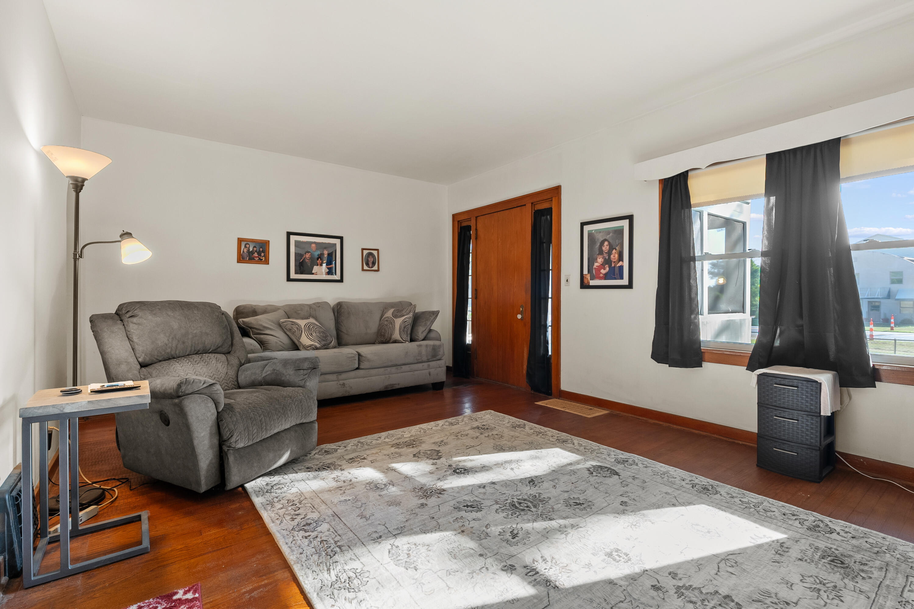 736 South Grove Street Delton, MI 49046 - Photo 5 of 30 Grove St S 736 Delton 49046-5