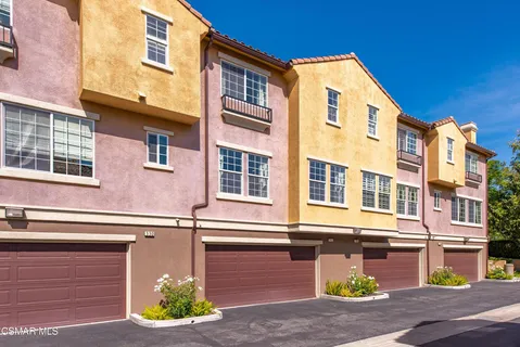 $819,000 | 332 East Hilltop Way, Thousand Oaks, CA 91362