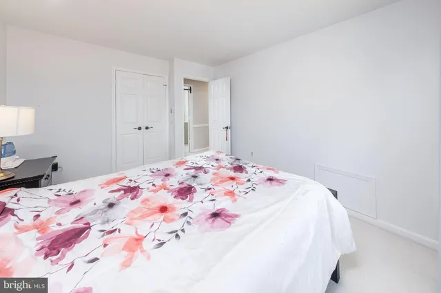 $6,500 | 980 Old Holly Drive, Great Falls, VA 22066