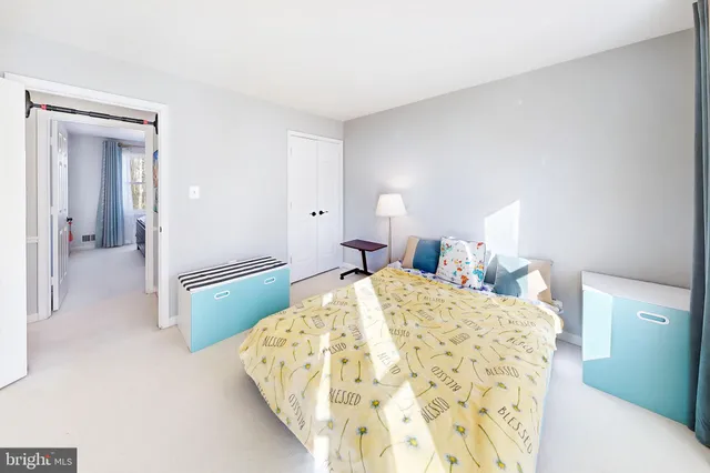 $6,500 | 980 Old Holly Drive, Great Falls, VA 22066