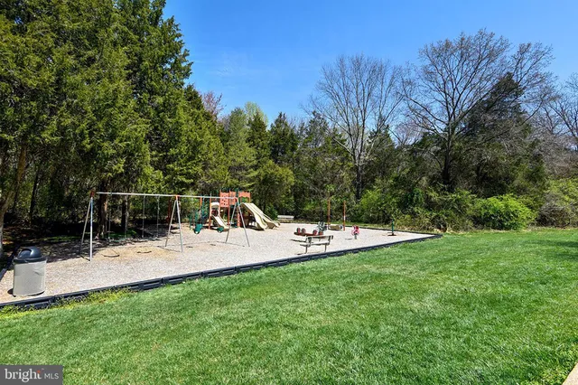 $6,500 | 980 Old Holly Drive, Great Falls, VA 22066