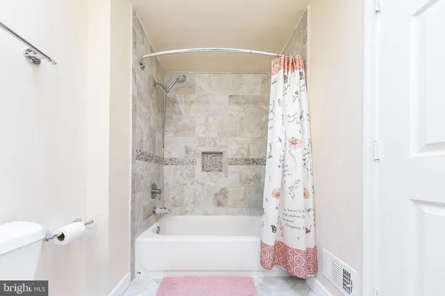 $6,500 | 980 Old Holly Drive, Great Falls, VA 22066