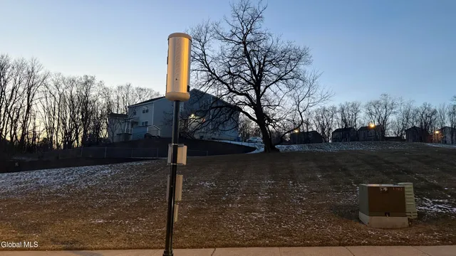 $260,000 | 575 Lark Drive, Albany, NY 12210