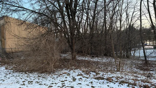 $260,000 | 575 Lark Drive, Albany, NY 12210