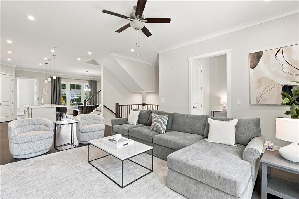 2054 Cortland Road Alpharetta, GA 30004 - Photo 10 of 30 Gallery Image 10