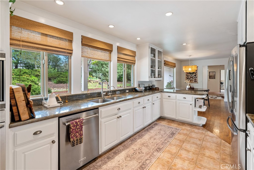 10665 San Marcos Road Atascadero, CA 93422 - Photo 12 of 63