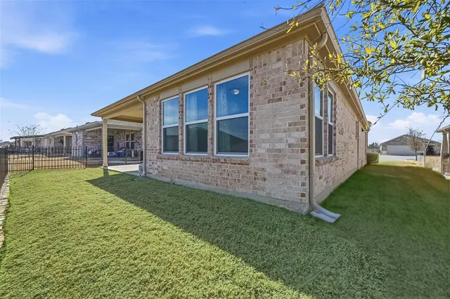 $403,000 | 9232 Riverlight Road, McKinney, TX 75071