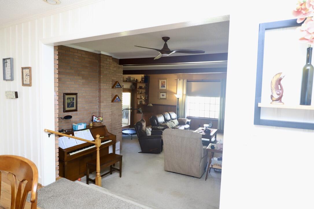 450 Ulmer Street Elloree, SC 29047 - Photo 32 of 117