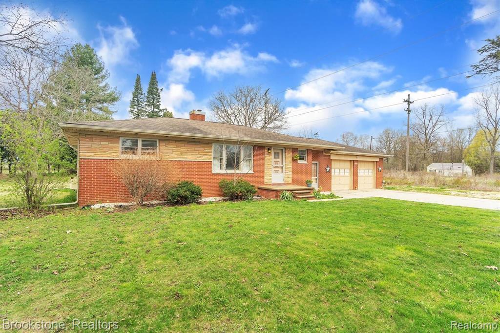 7125 Neff Road Mount Morris, MI 48458 - Photo 2 of 37