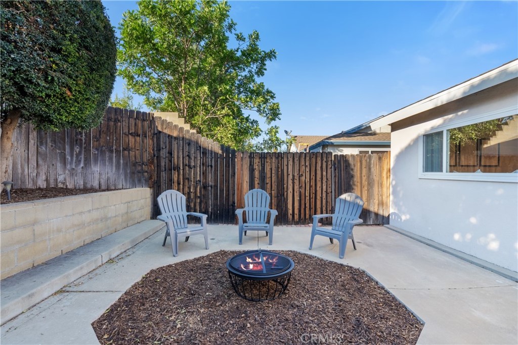 911 Diamond Road Placentia, CA 92870 - Photo 24 of 31 a outdoor space with furniture