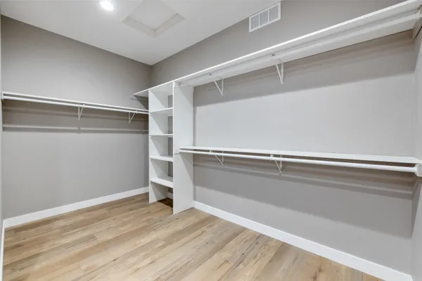 $599,900 | 1793 Cedar Ridge Drive, Unit 2151, Slinger, WI 53086