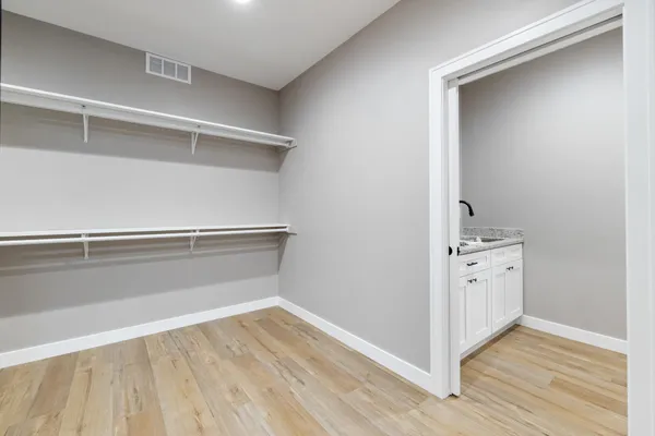 $599,900 | 1793 Cedar Ridge Drive, Unit 2151, Slinger, WI 53086
