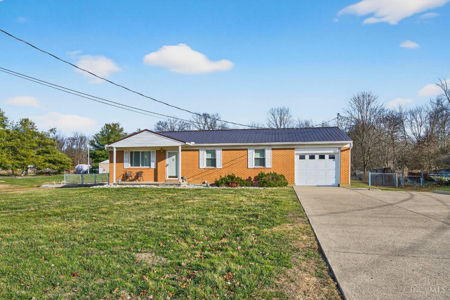 5860 Hutchinson Road Batavia, OH 45103 - Photo 2 of 36
