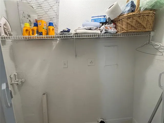 $950 | 4745 South Texas Avenue, Unit 4745B, Orlando, FL 32839