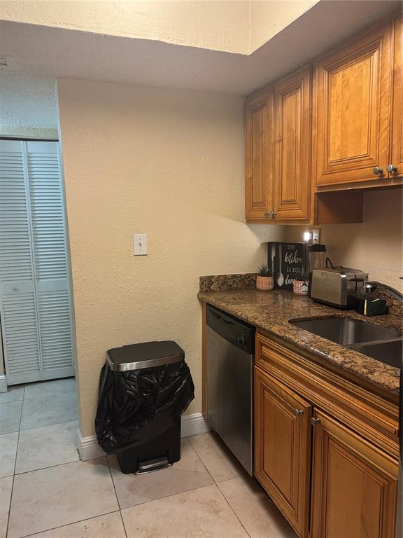 4745 South Texas Avenue, Unit 4745B Orlando, FL 32839 - Photo 6 of 27