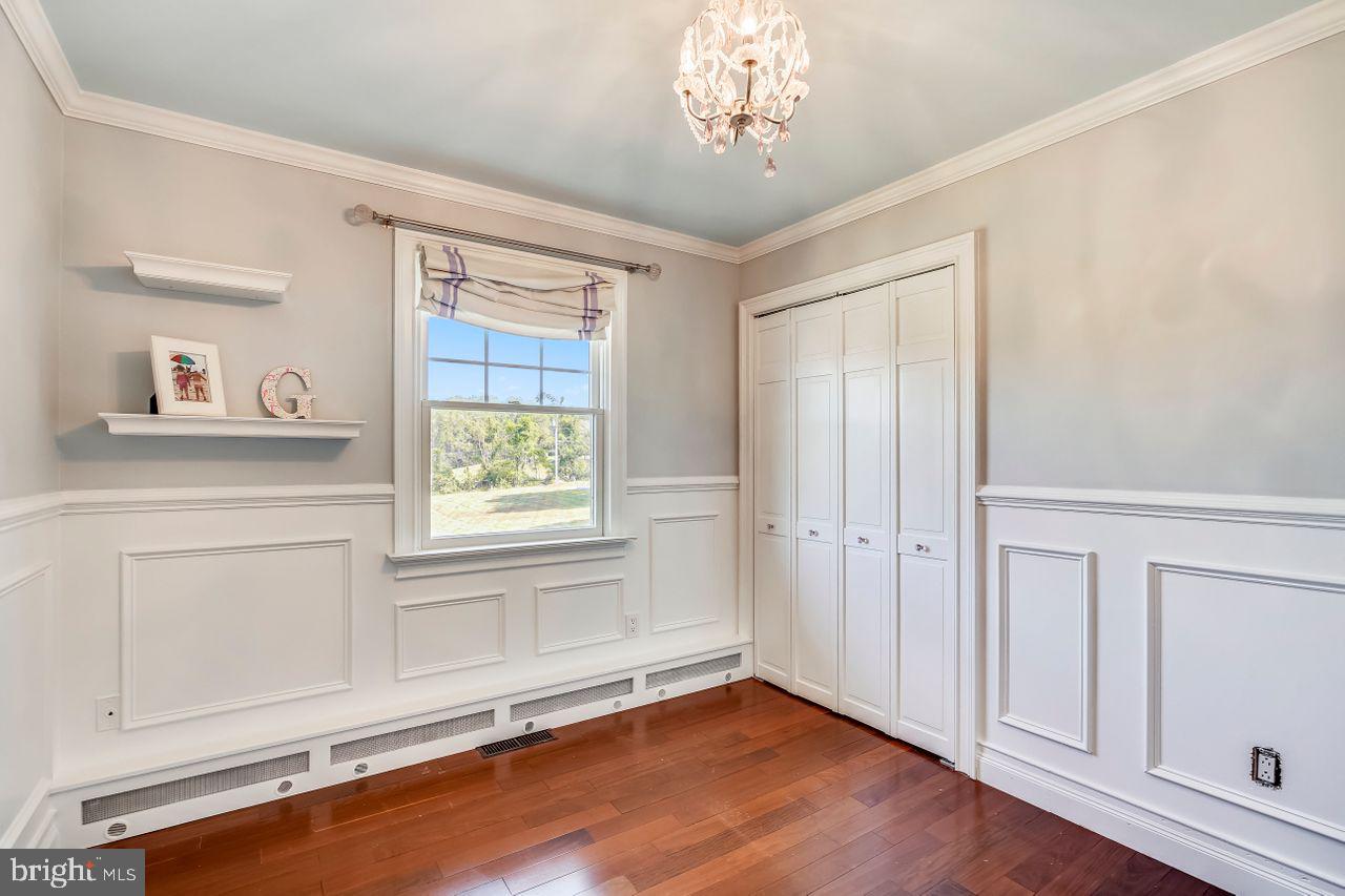 4330 Linthicum Road Dayton, MD 21036 - Photo 20 of 36 2nd bedroom with custom trim