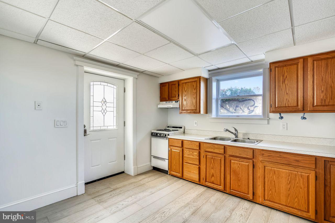 4330 Linthicum Road Dayton, MD 21036 - Photo 28 of 36 Full kitchen and separate entrance