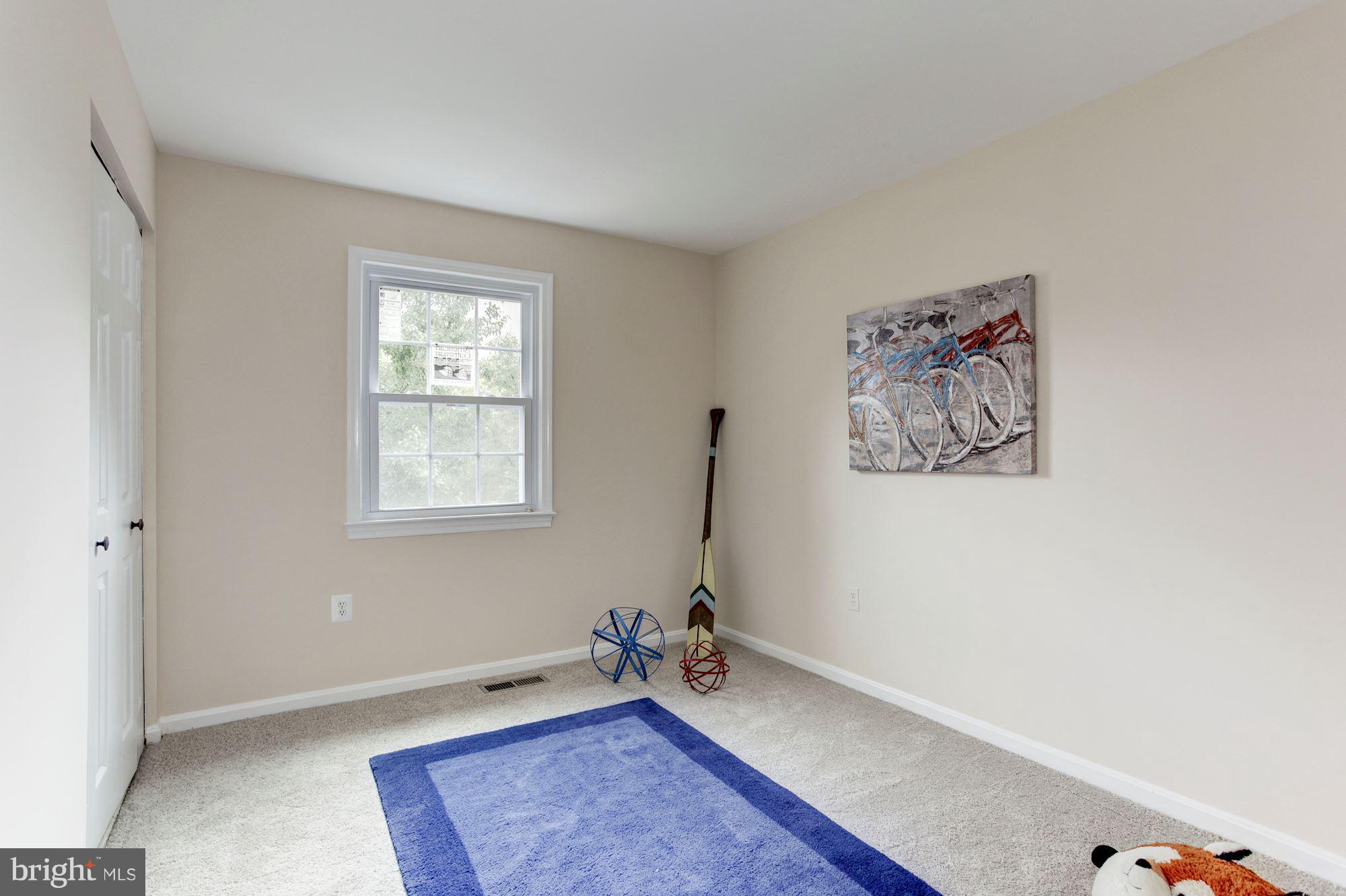 8130 Sleepy View Lane Springfield, VA 22153 - Photo 22 of 29 Bedroom