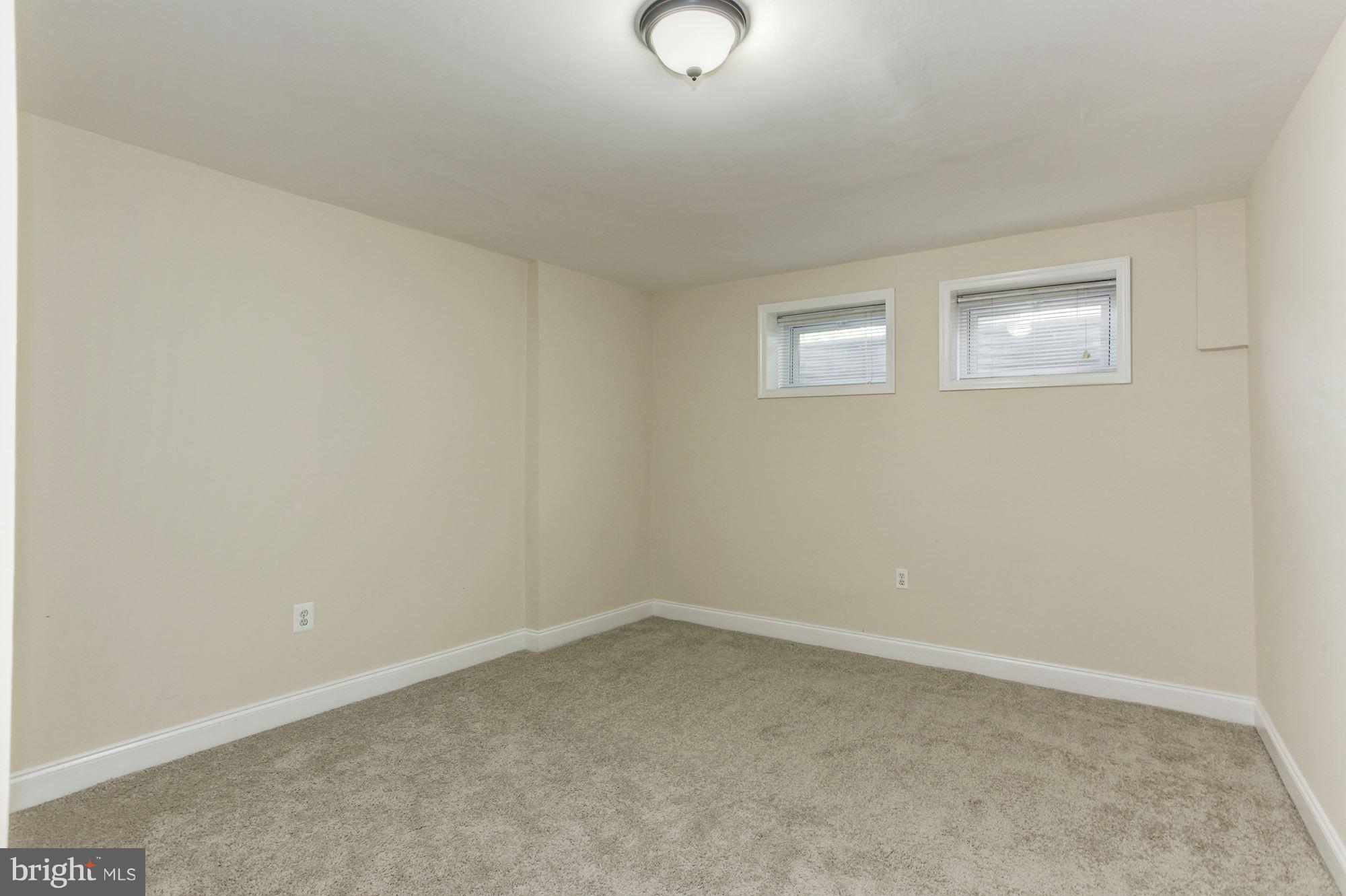 8130 Sleepy View Lane Springfield, VA 22153 - Photo 24 of 29 Bedroom/Den
