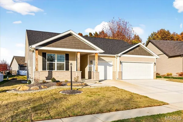 $450,000 | 7349 Providence Drive, Edwardsville, IL 62025