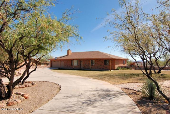 1460 Circulo Sombrero Rio Rico, AZ 85648 - Photo 3 of 6