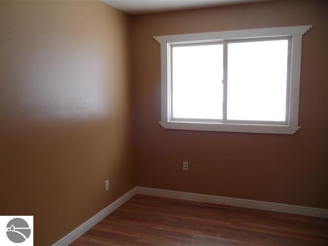 559 Bass Lake Road Traverse City, MI 49685 - Photo 27 of 41 1742212-26.JPG
