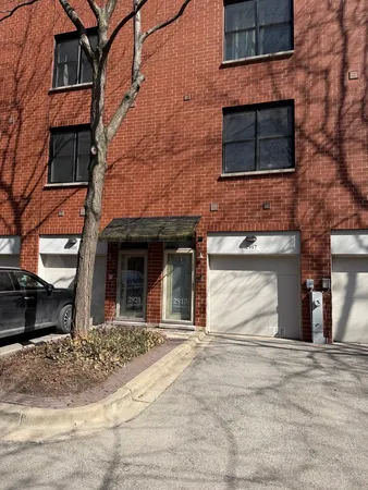 $653,000 | 2917 North Claremont Avenue, Chicago, IL 60618