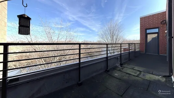 $653,000 | 2917 North Claremont Avenue, Chicago, IL 60618