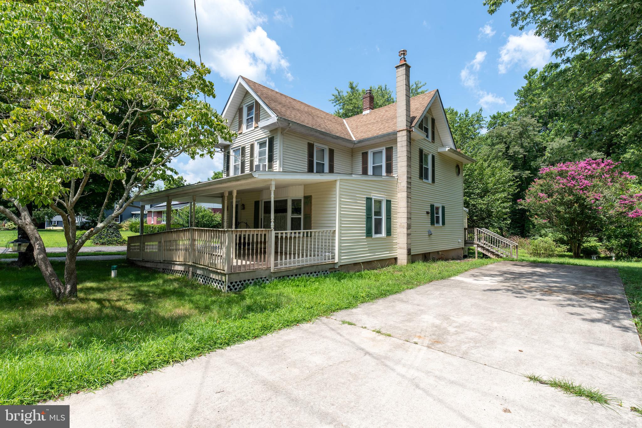 9516 Highland Street Mauricetown, NJ 08329 - Photo 3 of 53 a view of a house with a yard