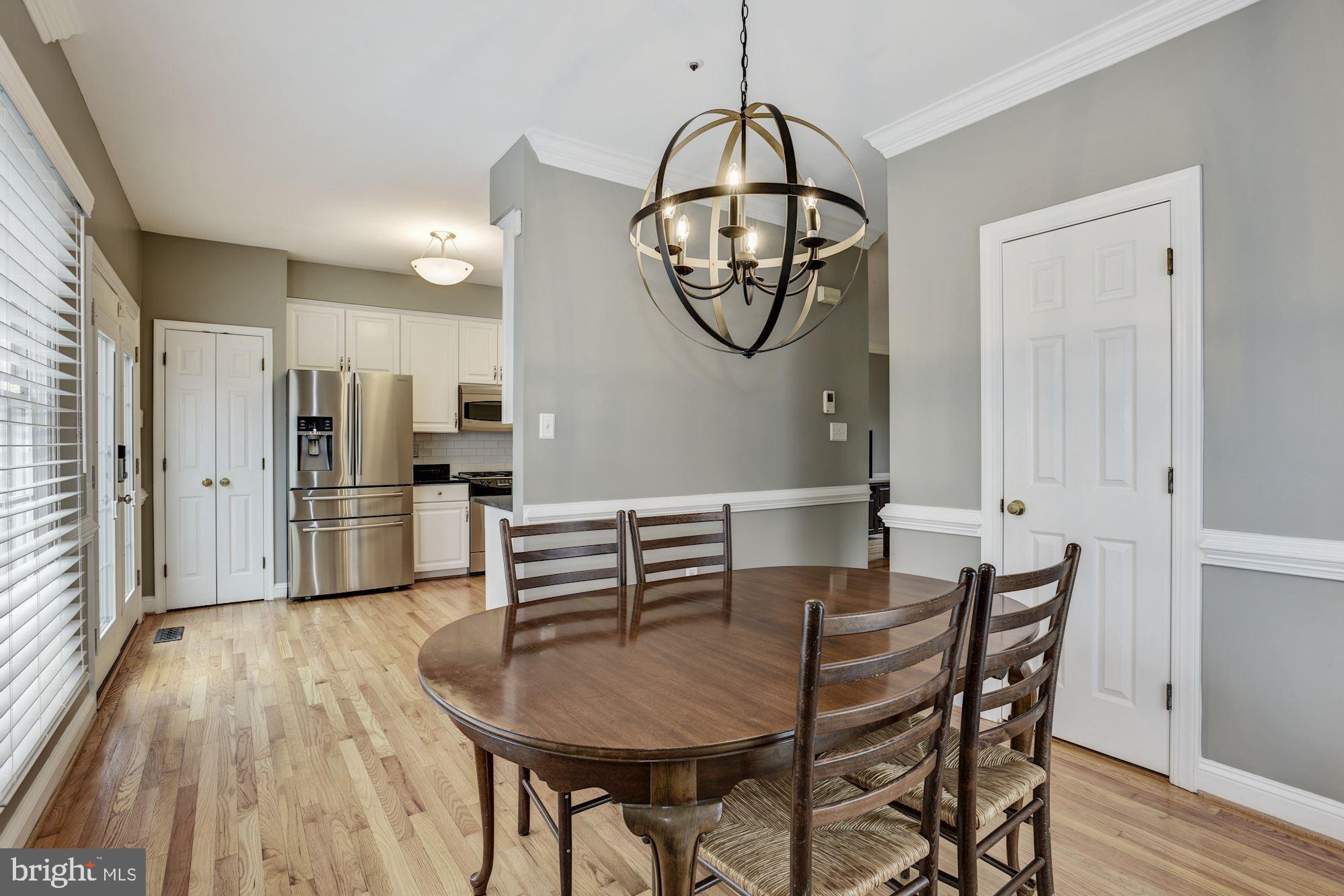 430 Tschiffely Square Road Gaithersburg, MD 20878 - Photo 20 of 51 Dining Room | Hardwood Floors