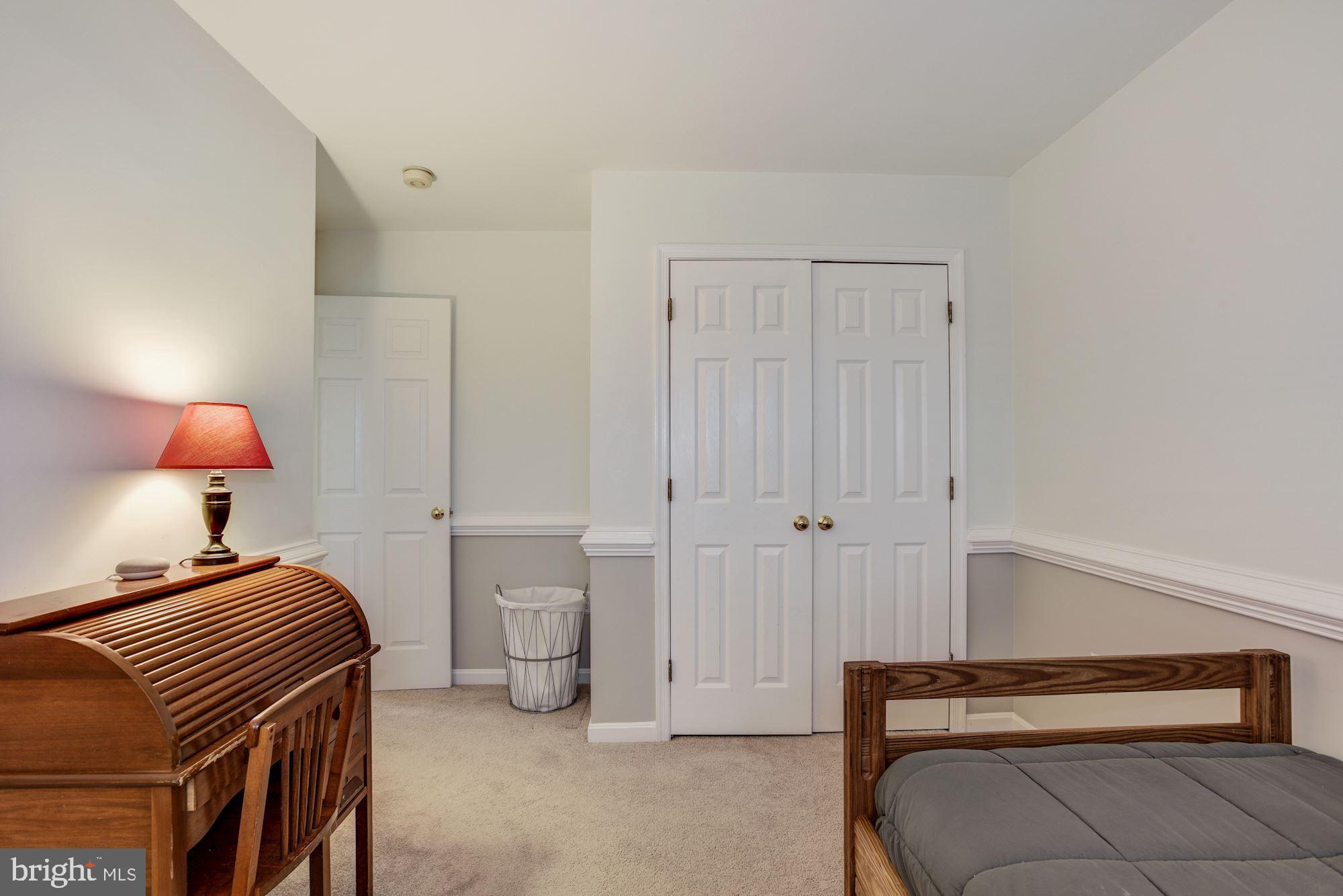 430 Tschiffely Square Road Gaithersburg, MD 20878 - Photo 28 of 51 Bedroom
