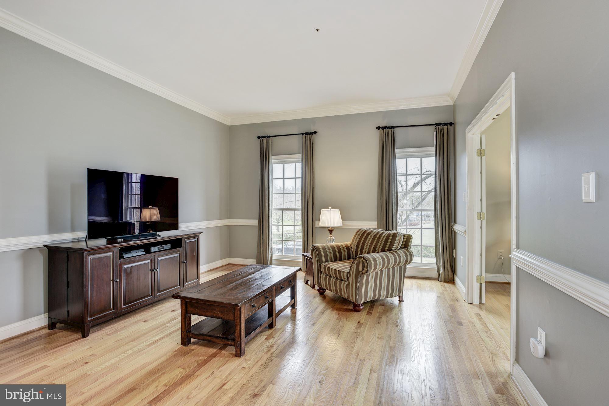 Family Room | Classic Moldings
