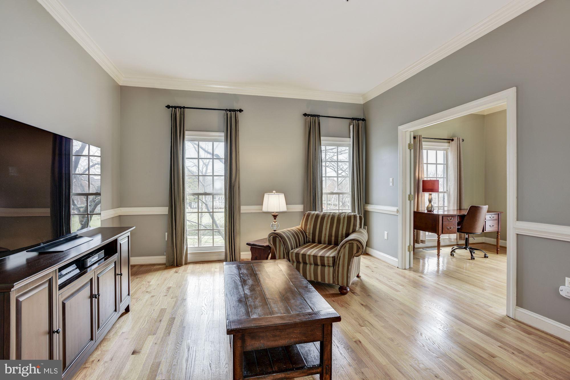 Family Room | Classic Moldings
