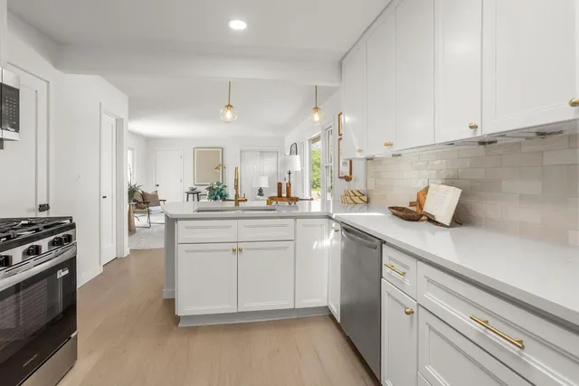 $533,500 | 2285 North 166th Street, Brookfield, WI 53005