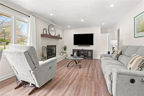 $379,999 | 6313 Arden Circle, Clemmons, NC 27012