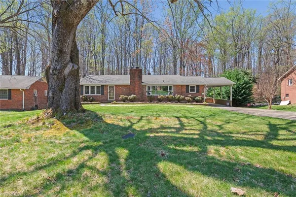 $379,999 | 6313 Arden Circle, Clemmons, NC 27012