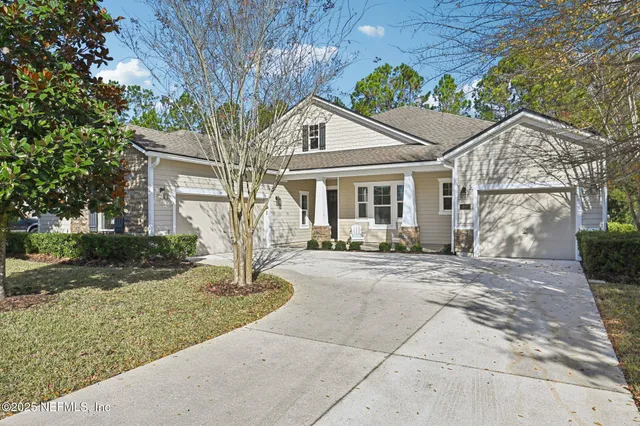 $575,000 | 1063 Autumn Pines Drive, Orange Park, FL 32065