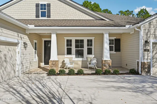 a view of outdoor space yard and patio