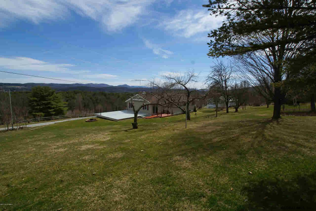 23 Dailey Way Hampton, NY 12837 - Photo 3 of 34 Photo 3