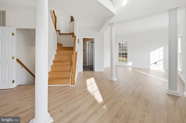 $900,000 | 5209 Devonport Court, Glenn Dale, MD 20769