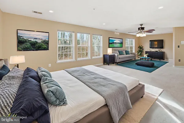 $900,000 | 5209 Devonport Court, Glenn Dale, MD 20769