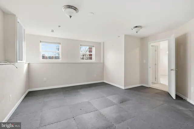 $900,000 | 5209 Devonport Court, Glenn Dale, MD 20769