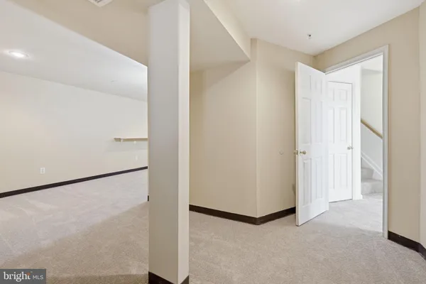 $900,000 | 5209 Devonport Court, Glenn Dale, MD 20769