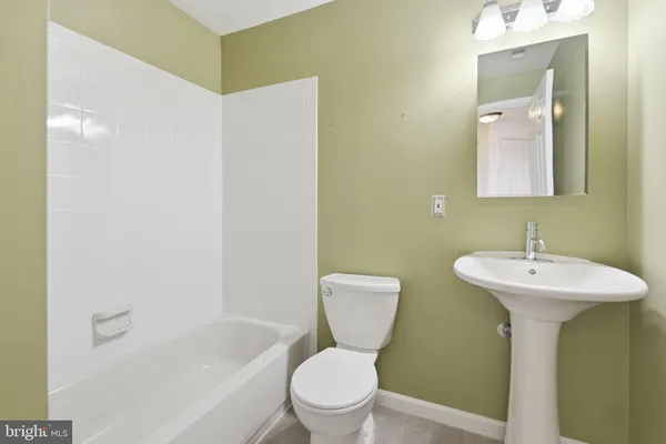 $900,000 | 5209 Devonport Court, Glenn Dale, MD 20769